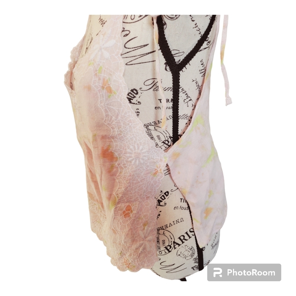 NWT Embroidered Tank - Picture 5 of 8